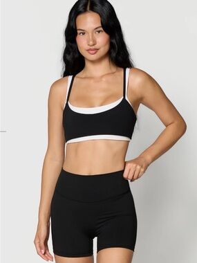 FORM layered Black and White Bra